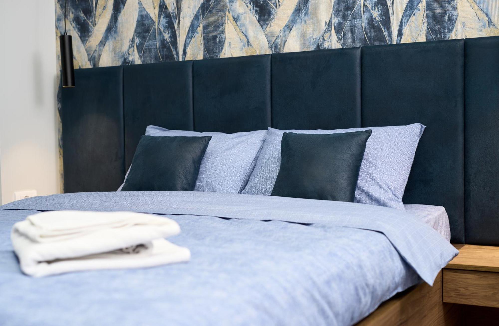 Brent Collection - Apartments In City Center Novi Sad Buitenkant foto