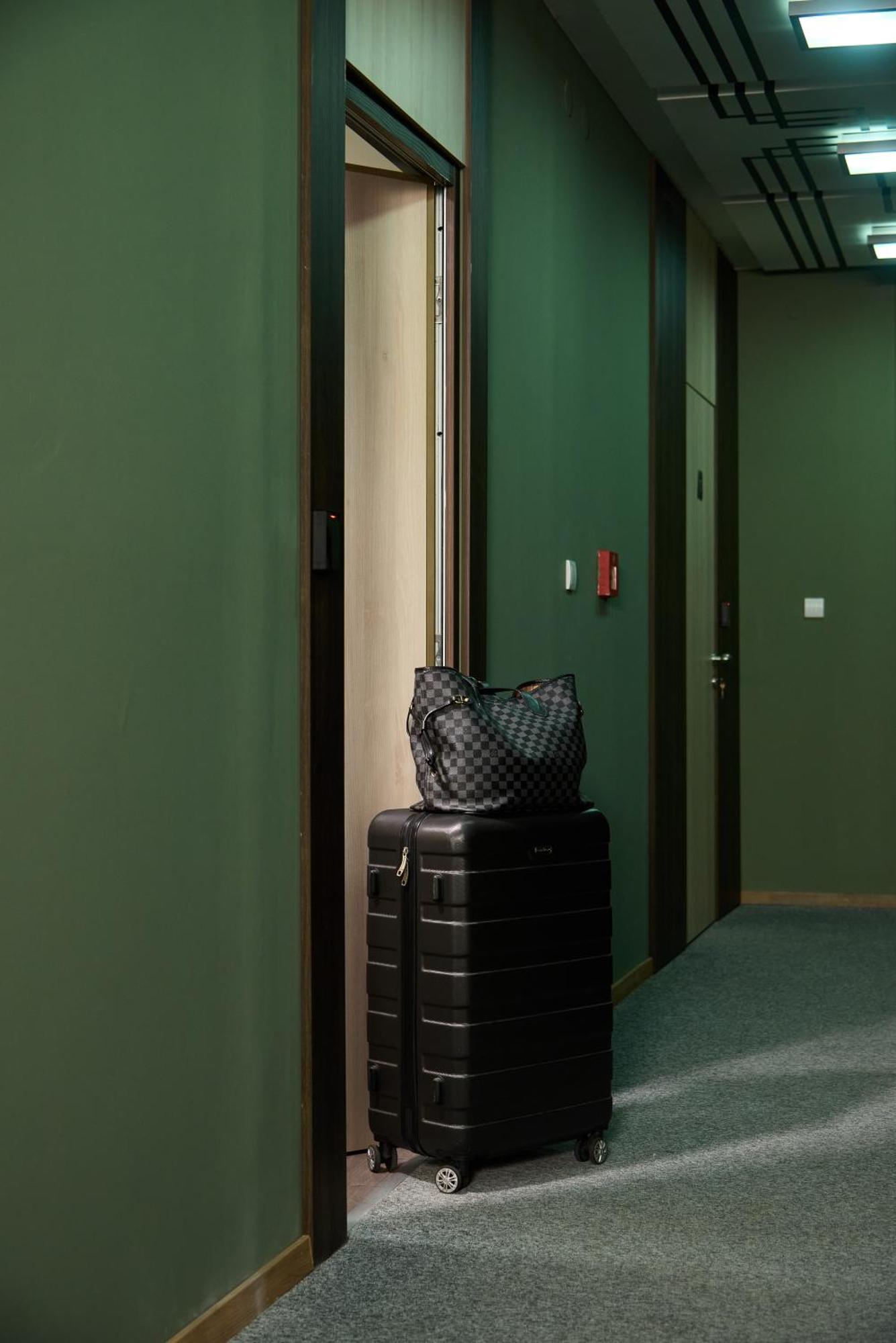 Brent Collection - Apartments In City Center Novi Sad Buitenkant foto